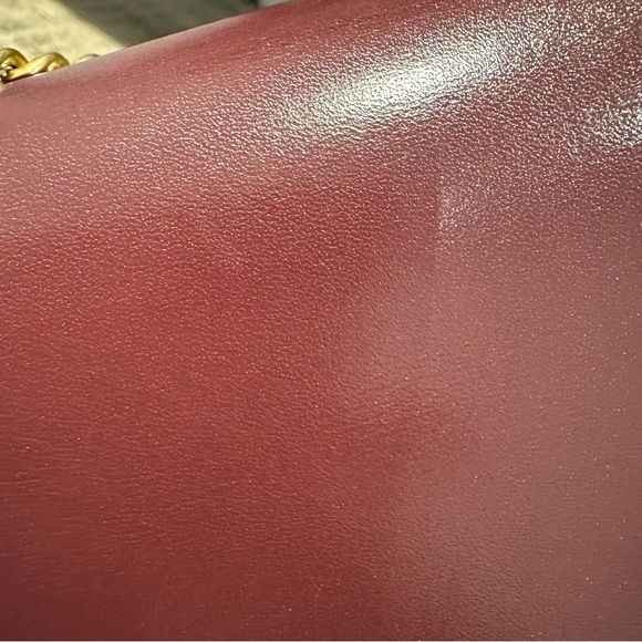 Saint Laurent Medium Cassandra Shoulder Bag - Picture 13 of 14